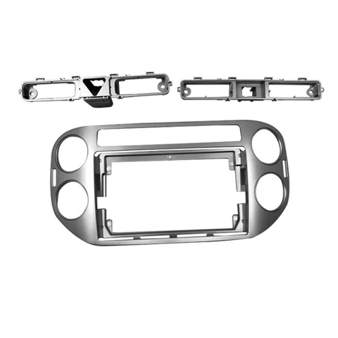 KXTIGUAN91 Rámeček s napájecím kabelem pro 9" autorádio do VW Tiguan Stříbrný rámeček: Stříbrný rámeček CHR1596_STR