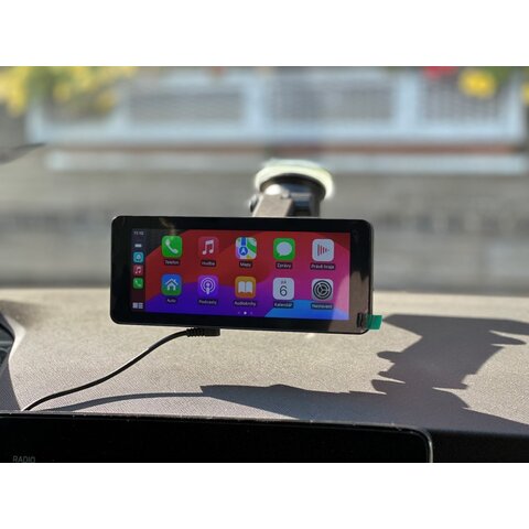 Monitor 6,86&quot; s Apple CarPlay, Android auto, Bluetooth, USB/micro SD, kamerový vstup ds-686ca - použitý