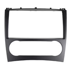 Rámeček s napájecím kabelem pro 9" autorádio Mercedes-Benz W203, W209 CHRKXBZW20391